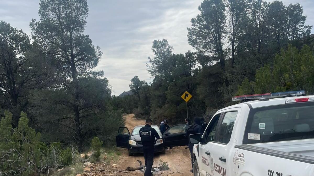 Rescate en el camino a la Laguna Hanson.