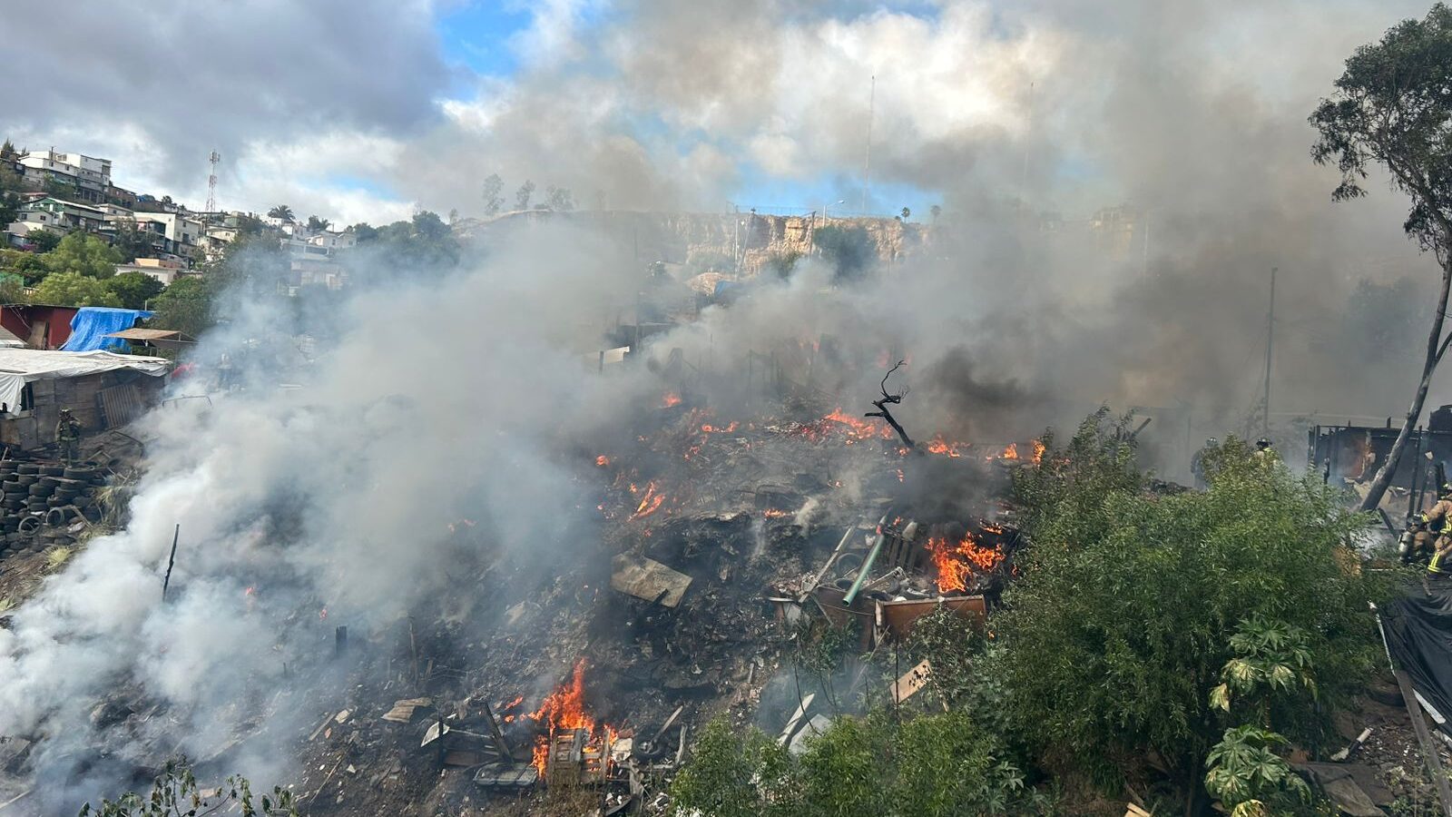 Incendio en la Tomás Aquino.